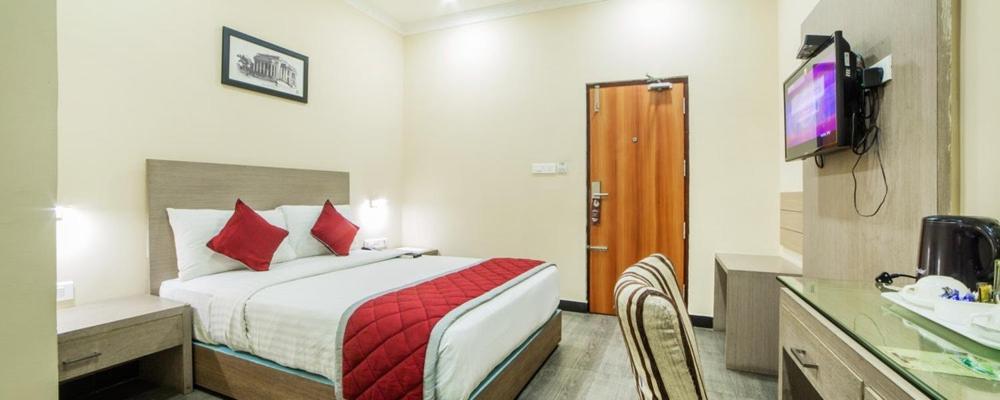 Comfy Luxury Hotel Bangalore Exterior foto